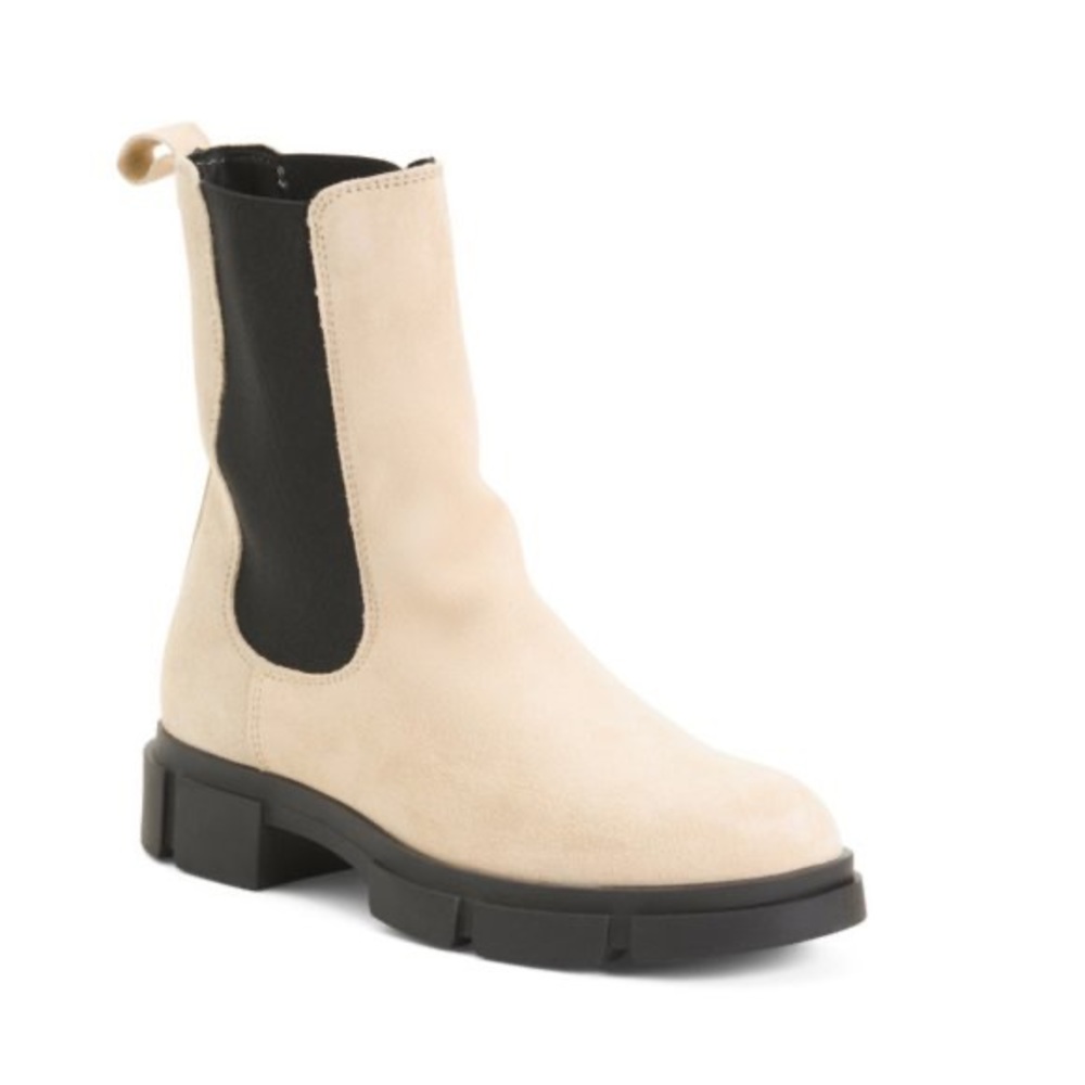Made in Portugal Suede Chelsea Booties